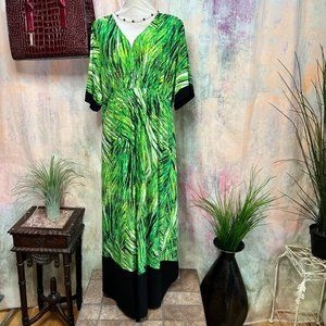 📌Studio AA  Deep Back V-Neckline Short Sleeves Maxi XL Dress